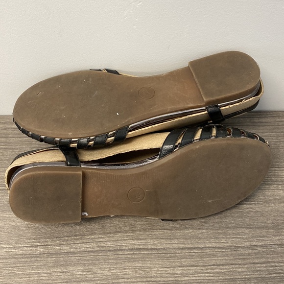 BareTraps Strappy Leather Flat Sandal - Picture 8 of 8